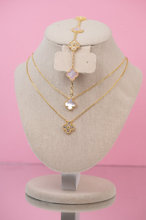 Set simples : cadena rosa perlado + cadena shine + brazalete rosado con brillo