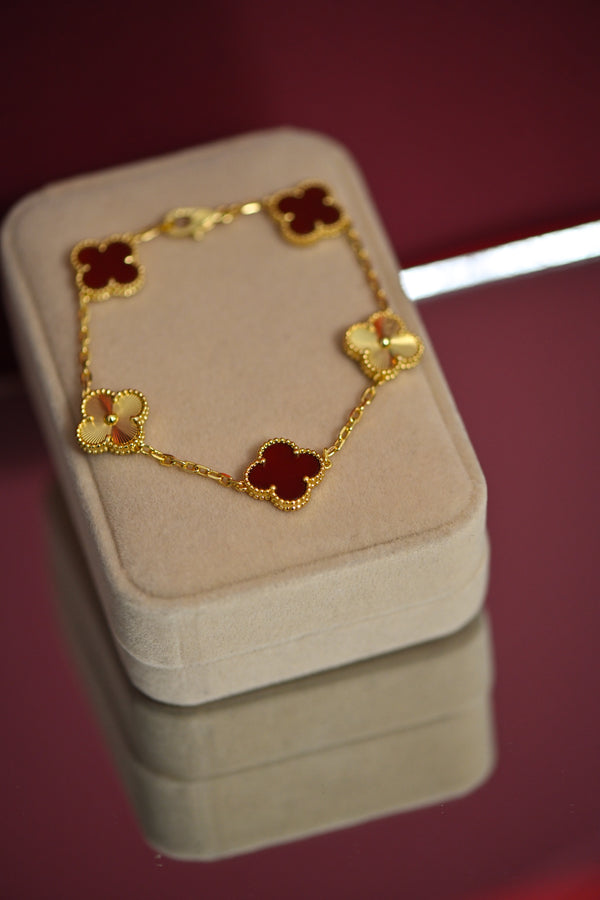 Brazalete rojo and gold new collection